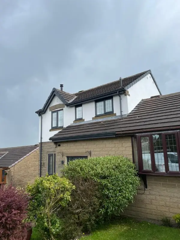 pure white silicone finish - Denholme